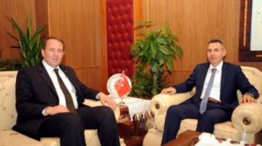 Ak Parti Eskişehir Milletvekili Karacan&rsquo;dan, Vali Elban&rsquo;a Ziyaret