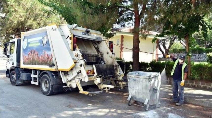 Salihli&rsquo;de &Ccedil;&ouml;p Konteynerleri Her Hafta İla&ccedil;lanıyor