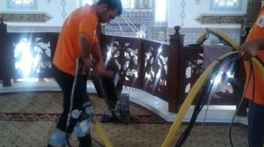 Kilis&rsquo;te İbadethaneler Temizleniyor