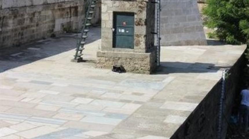 Edirne&rsquo;de, Nehir Debileri Y&uuml;kseldi, Kum Adacıkları G&ouml;zden Kayboldu