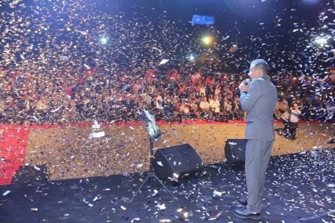 Sungurlu&rsquo;da Mustafa Yıldızdoğan R&uuml;zgarı Esti