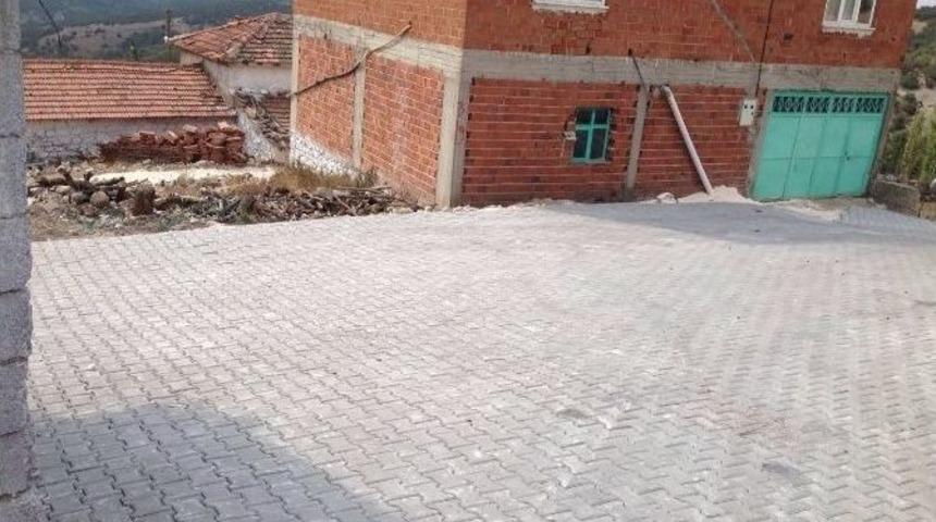 Fırdanlar&rsquo;da 18 Bin Metrekarelik Parke Taşı D&ouml;şendi