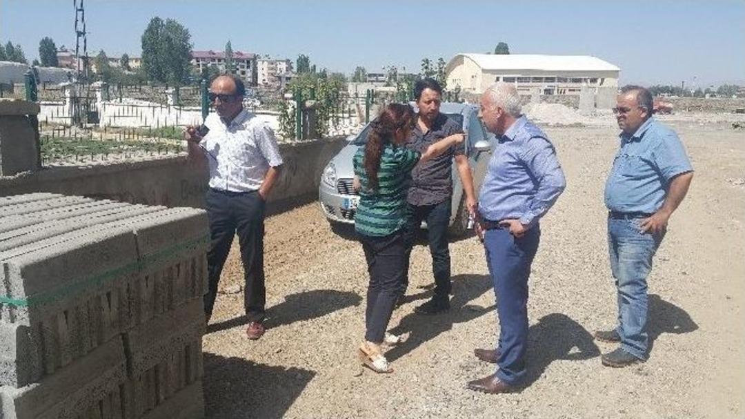 Bulanık Belediyesinin Parke Taşı Ve Kaldırım &Ccedil;alışması
