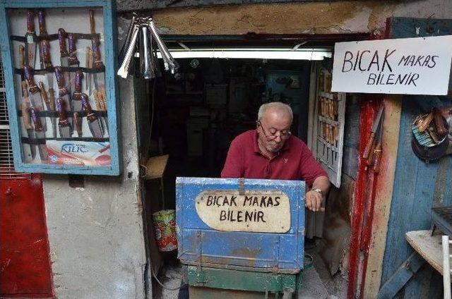 Kurbanlık Bıçakları Bilenmeye Başladı