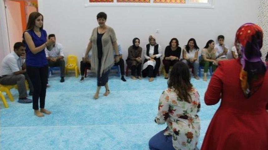 &Ouml;ğretmenlere Hizmet İ&ccedil;i Eğitim Semineri Verildi