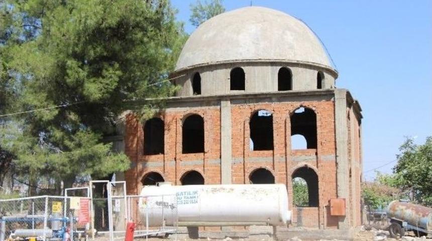 Cami 20 Yıldır Tamamlanamıyor