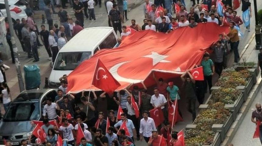 (&ouml;zel Haber) Van&rsquo;da Ter&ouml;re Tepki Ve Kardeşlik &Ccedil;ağrısı