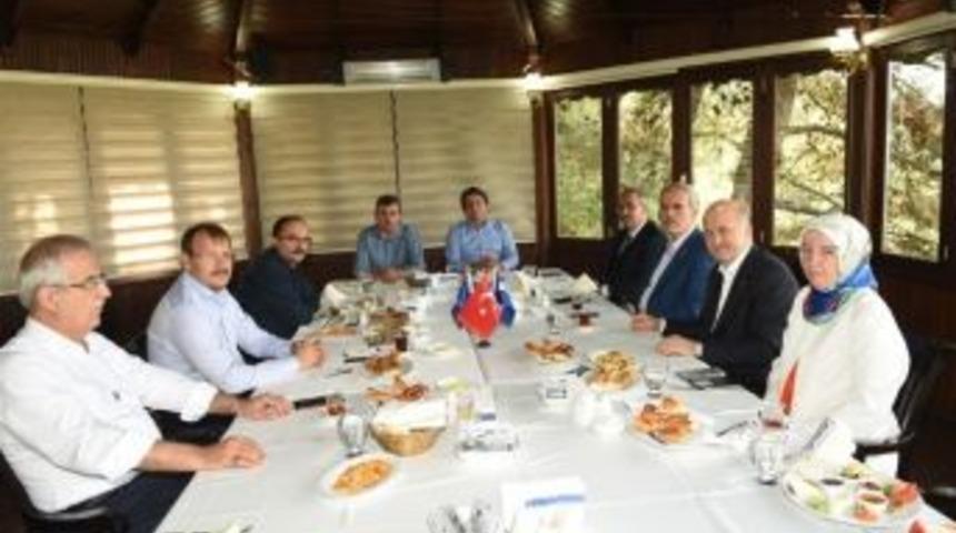 Torun: &ldquo;t&uuml;rkiye&rsquo;yi B&ouml;lmeye &Ccedil;alışanlara En G&uuml;zel Cevap Hedeflerimizi Ger&ccedil;ekleştirmek Olacaktır&rdquo;