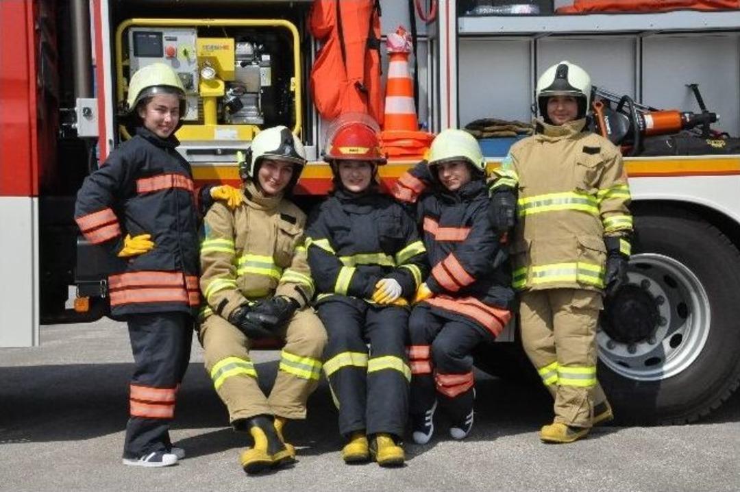 Alevlerin Kadın Alev Savaş&ccedil;ıları