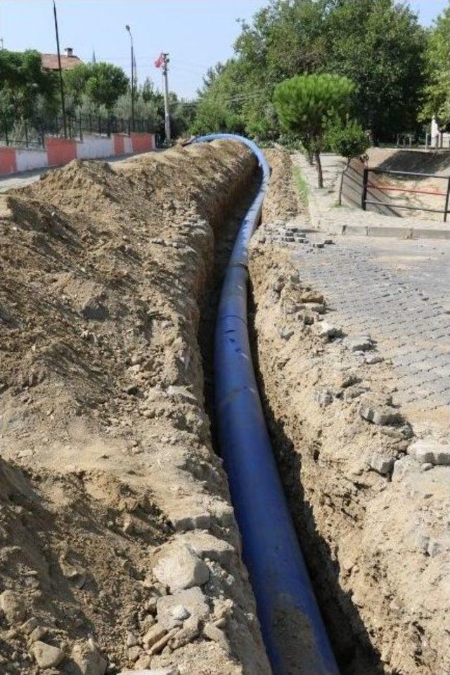Ergenekon Mahallesi’nin İçme Suyu Terfi Hattı Yenileniyor