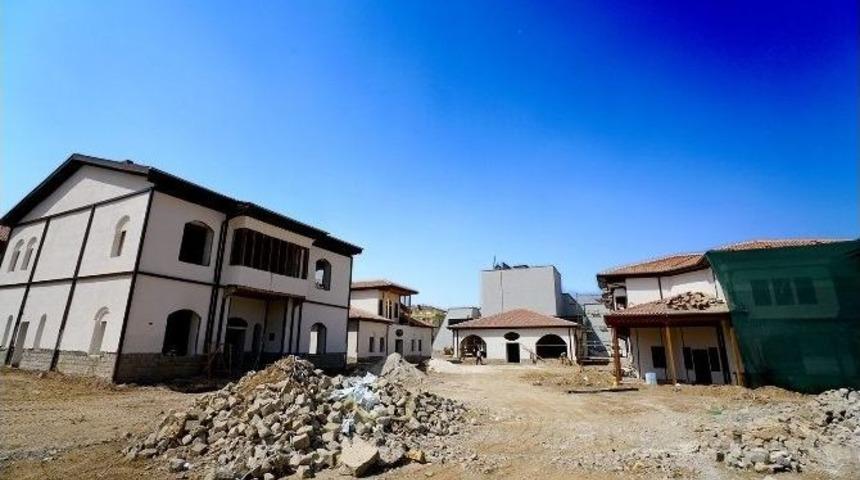 Kerpi&ccedil; Evler Malatya&rsquo;ya Kazandırılıyor