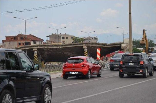 Mudanya Kavşağı 1 Eylül’de Kısmen Açılıyor