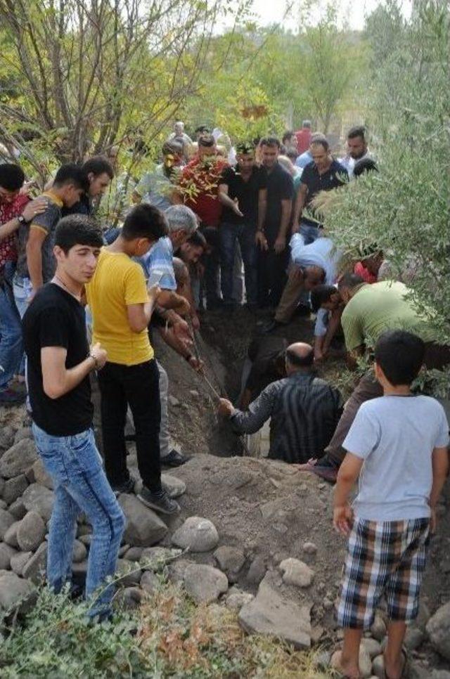 Eski Muhtar Macartay Hayatını Kaybetti