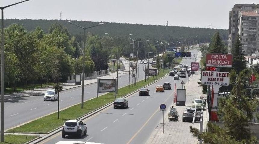 Turan G&uuml;neş Bulvarı Genişletiliyor