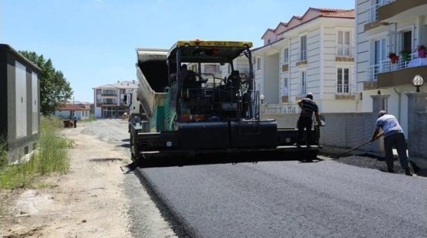 Serdivan Belediyesi Cadde Ve Sokakları Yenilemeye Devam Ediyor