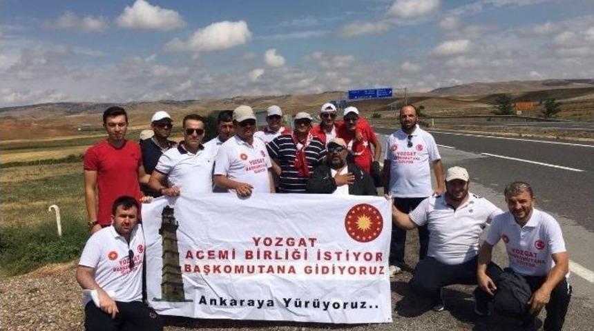 Cumhurbaşkanı Erdoğan İle G&ouml;r&uuml;şmek İ&ccedil;in Yaya Olarak 100 Kilometre Yol Kat Ettiler