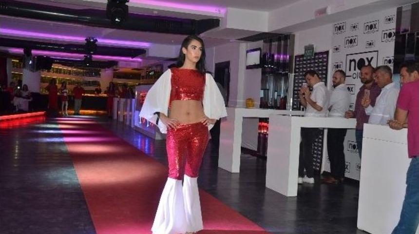 Bursa&rsquo;da Demokrasi Defilesi