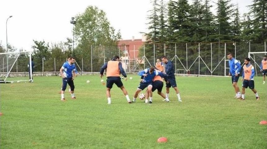 Başkan Babaş, Kastamonuspor&rsquo;un Antrenmanını Ziyaret Etti