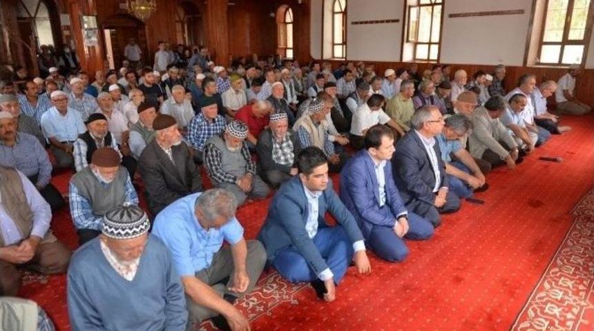 Şehit Polis Elvan &Ouml;zbay İ&ccedil;in Mevlit Okutuldu