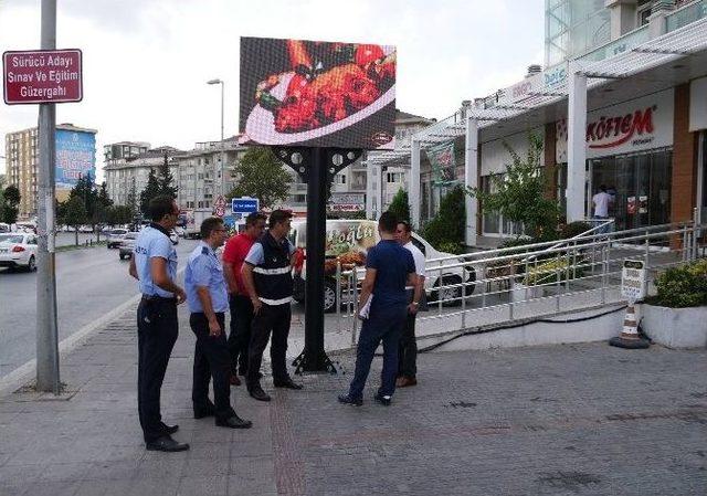 Büyükçekmece’de Görüntü Kirliliğine Düzenleme