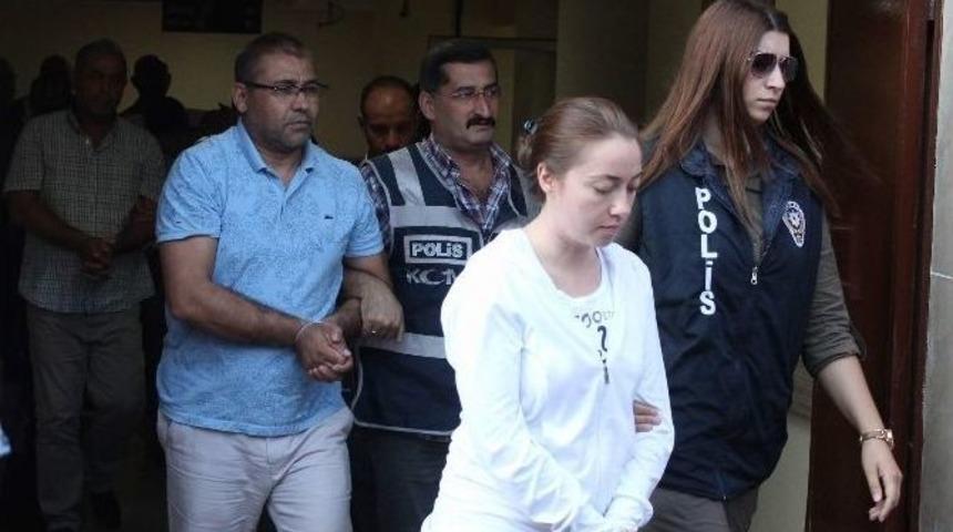 Darbe Gecesi Akaryakıt Vermeyen 6 Şirketin G&ouml;zaltına Alınan 9 Y&ouml;neticisi Adliyeye Sevk Edildi