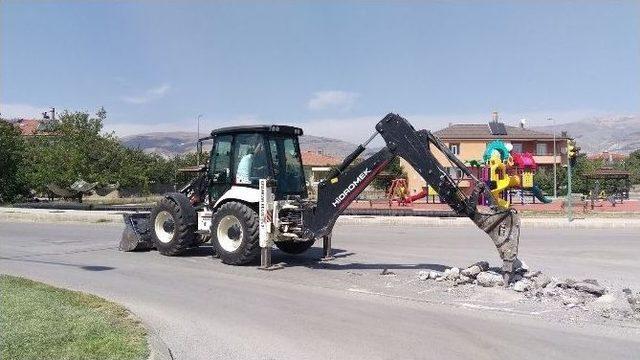 Yağmur Suyu Drenaj Hattı Çalışmaları Devam Ediyor