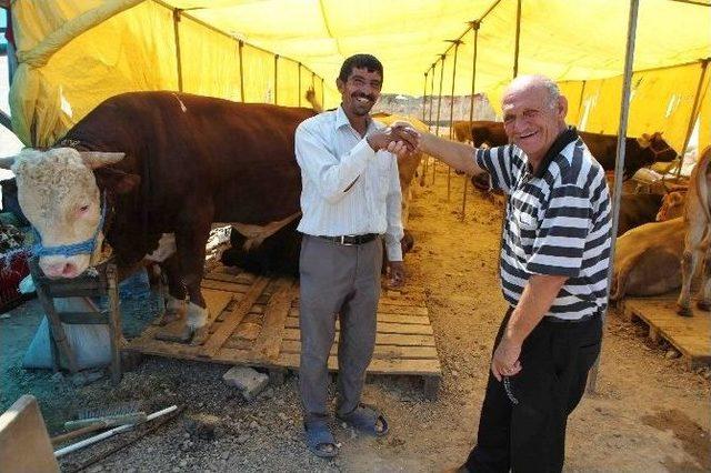 Bayraklı’da Bayram Hazırlıkları Tamam