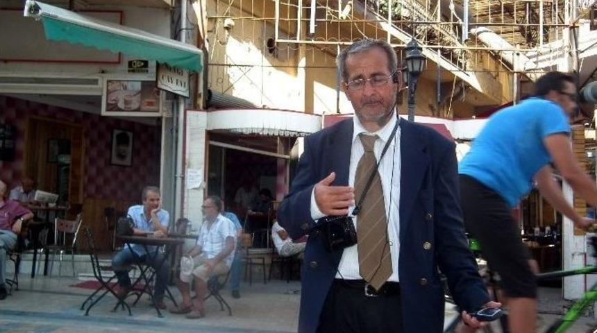 Orhan Baba İle Yatıp Kalkıyor