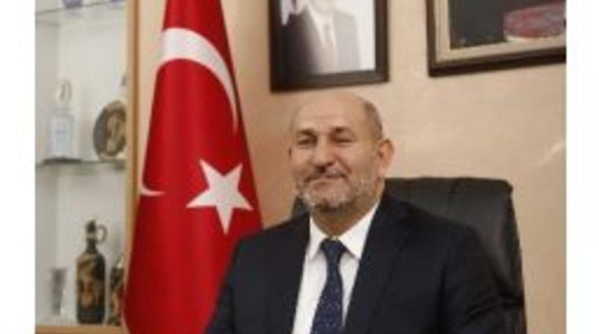 Başkan P&uuml;sk&uuml;ll&uuml; Zafer Bayramını Kutladı