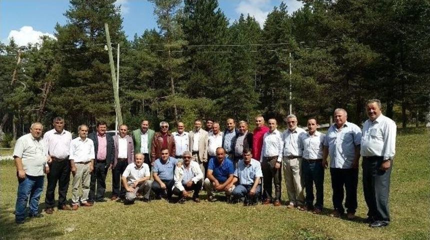 Eski İl Genel Meclis &Uuml;yeleri Kargı&rsquo;da Bir Araya Geldi