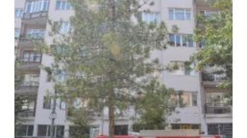 Buzdolabında Çıkan Yangın Korkuttu