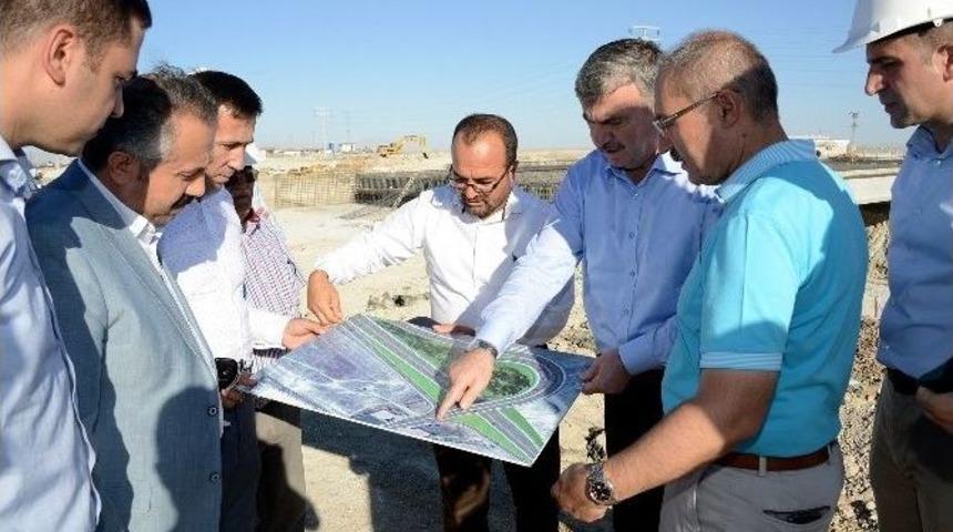 Aksaray Yolu Organize Sanayi K&ouml;pr&uuml;l&uuml; Kavşağının Temeli Atılıyor