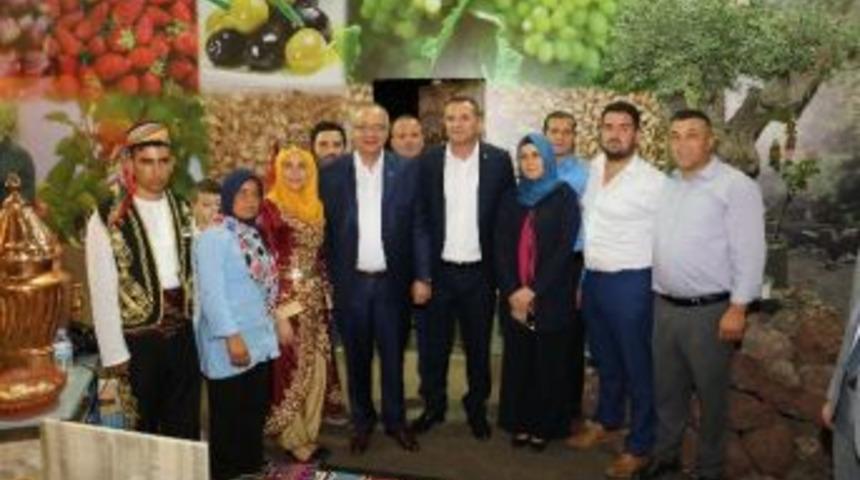 Manisa Mutfağıyla İzmir Fuarına Tat Verdi