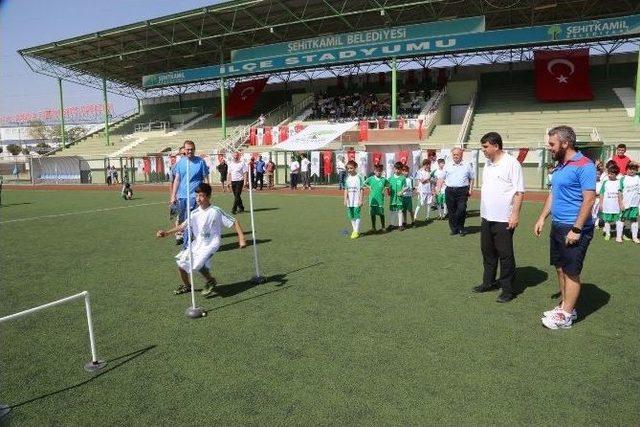 Başarılı Projeler Yeşil Sahalarda Hayat Buluyor