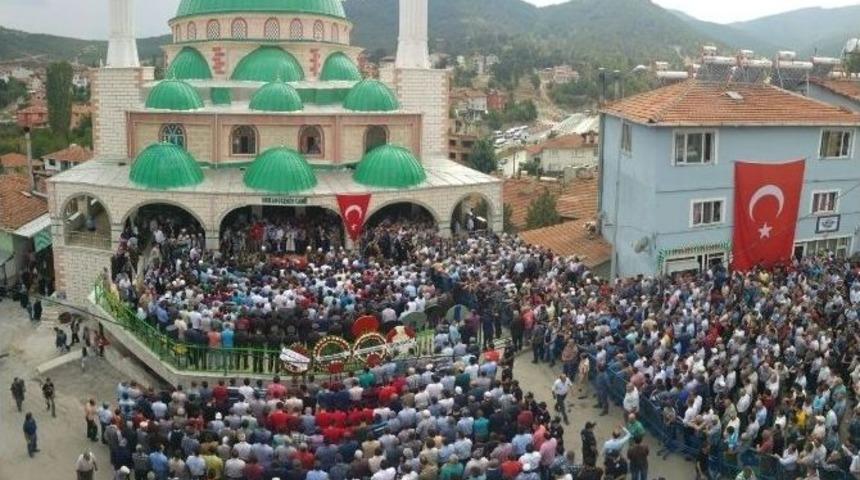 Binlerce Bursalı Şehidini Uğurladı