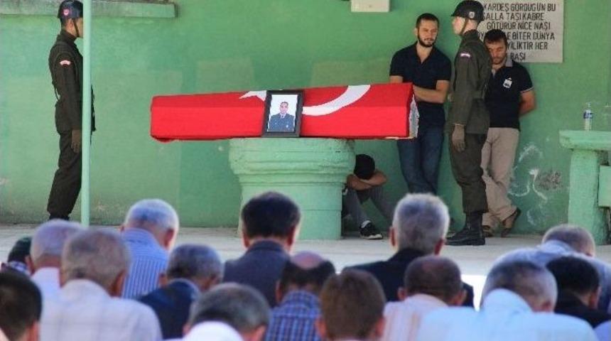 Trafik Kazasında Hayatını Kaybeden Astsubay Son Yolculuğuna Uğurlandı