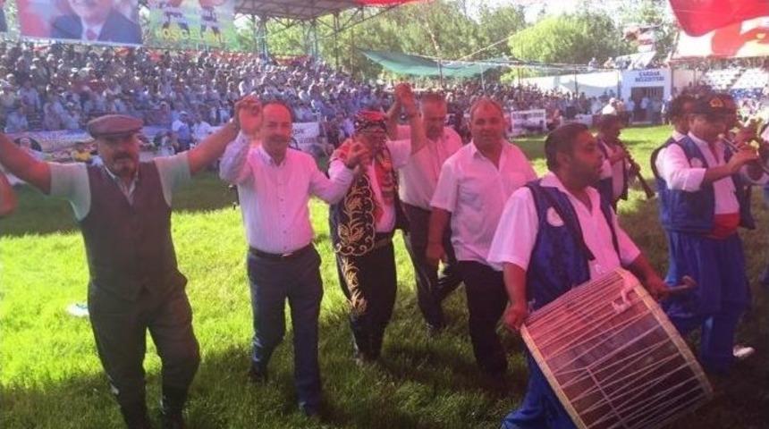 Edirne Belediye Başkanı G&uuml;rkan, &Ccedil;ardak G&uuml;reşlerine Katıldı