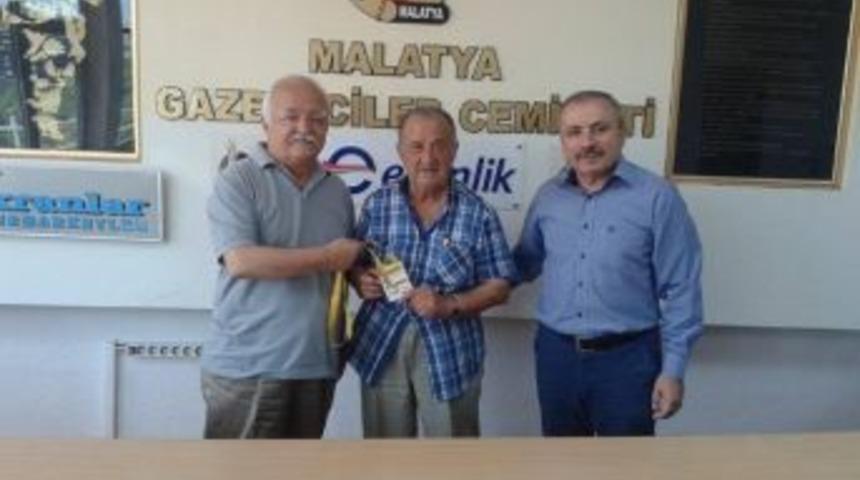 Malatya&rsquo;nın En Eski Foto Muhabiri G&ouml;reve Devam Ediyor