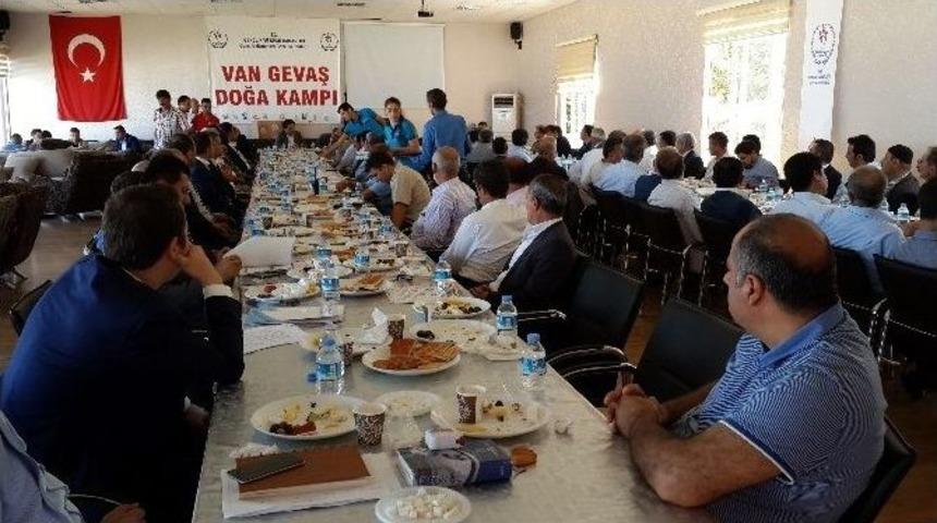 Gevaş&rsquo;ta G&uuml;&ccedil; Birliği Toplantısı