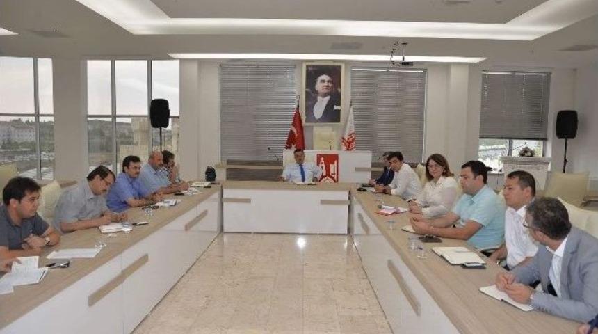 Başkan Yağcı Haftalık İstişare Toplantısını Ger&ccedil;ekleştirdi