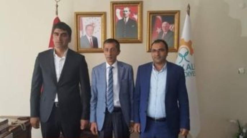 Fet&ouml;&rsquo;den Tutuklanan Aşkale Belediye Başkanının Yerine Polat Getirildi