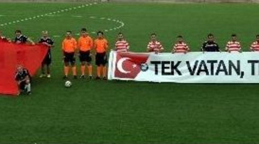 Salihli&rsquo;de Zafer Turnuvası D&uuml;zenlendi