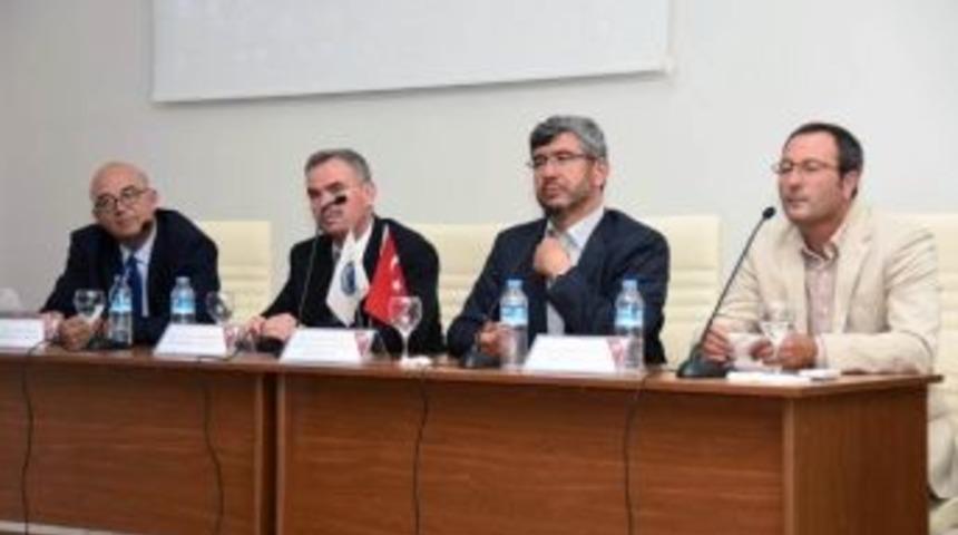 Afyonkarahisar&rsquo;da &ldquo;kocatepe Ve B&uuml;y&uuml;k Taarruz&rdquo; Paneli D&uuml;zenlendi