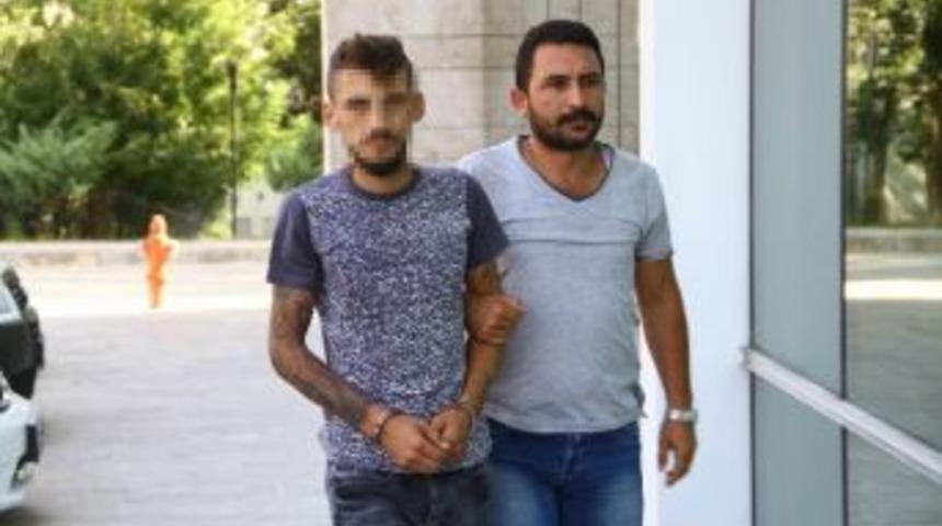 Samsun&rsquo;da Su&ccedil;&uuml;st&uuml; Yakalanan Uyuşturucu Zanlısı Tutuklandı