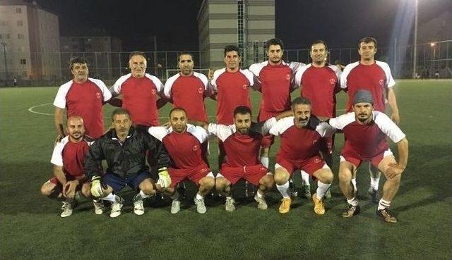 Demokrasi Şehitleri Anısına Futbol Maçı