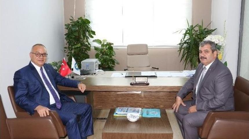 Başkan Erg&uuml;n&rsquo;den Daire Başkanlarına Ziyaret