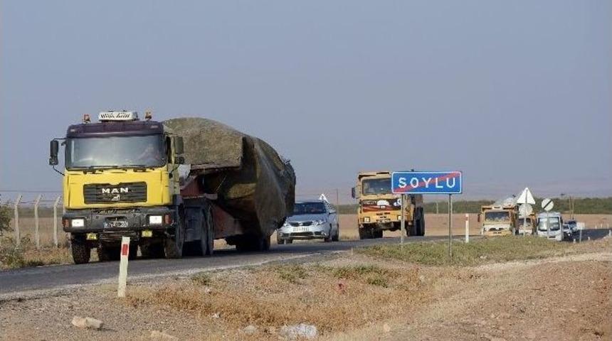 Cerablus&rsquo;un G&uuml;neyinde Saldırıya Uğrayan Tank T&uuml;rkiye&rsquo;ye Getirildi