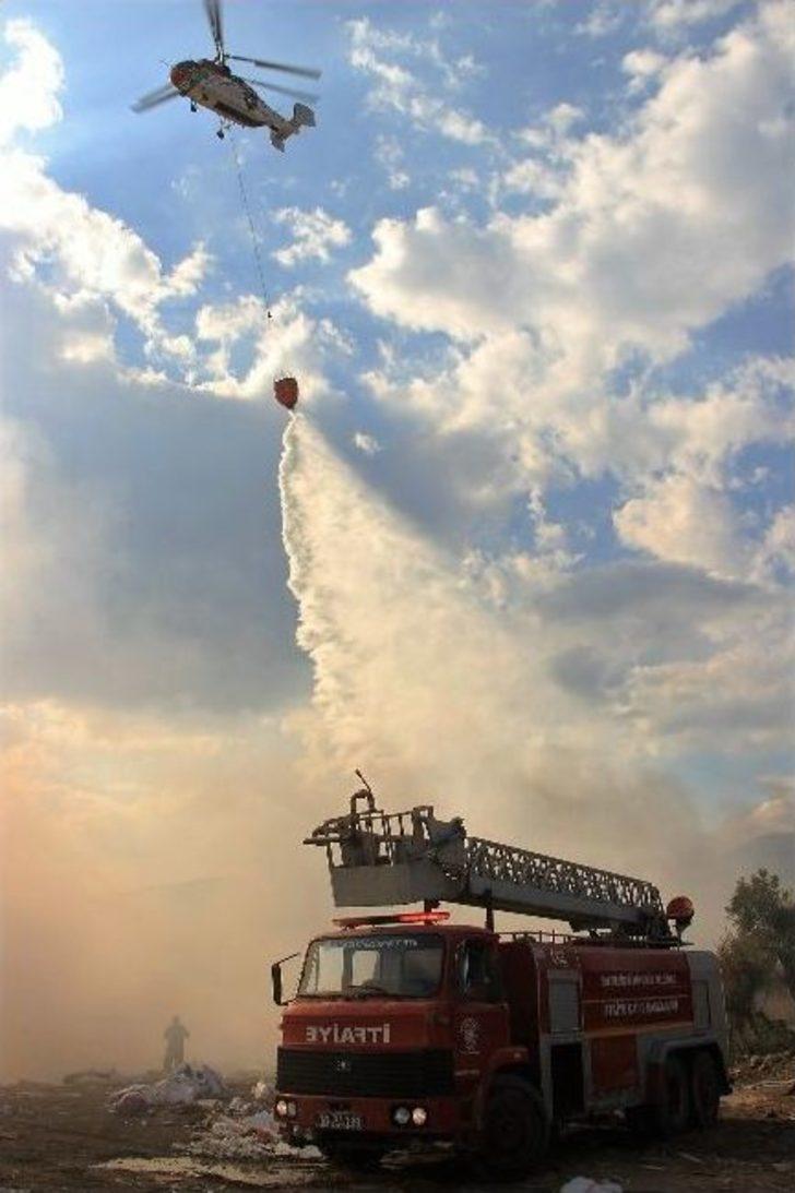 Çöplük Yangınına Havadan Müdahale Edildi G2