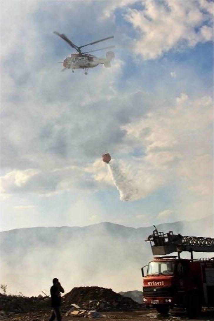 Çöplük Yangınına Havadan Müdahale Edildi G3