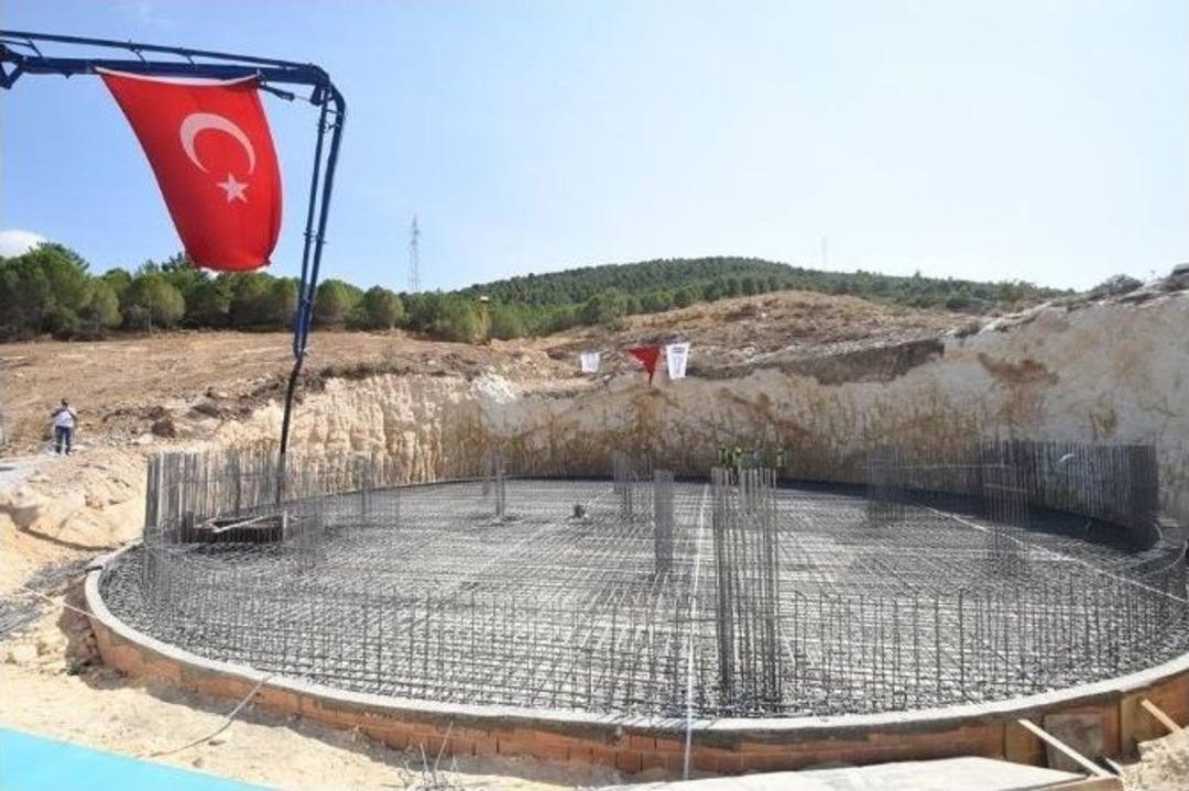 Burhaniye&rsquo;ye 5 Bin Kişilik Amfi Tiyatro